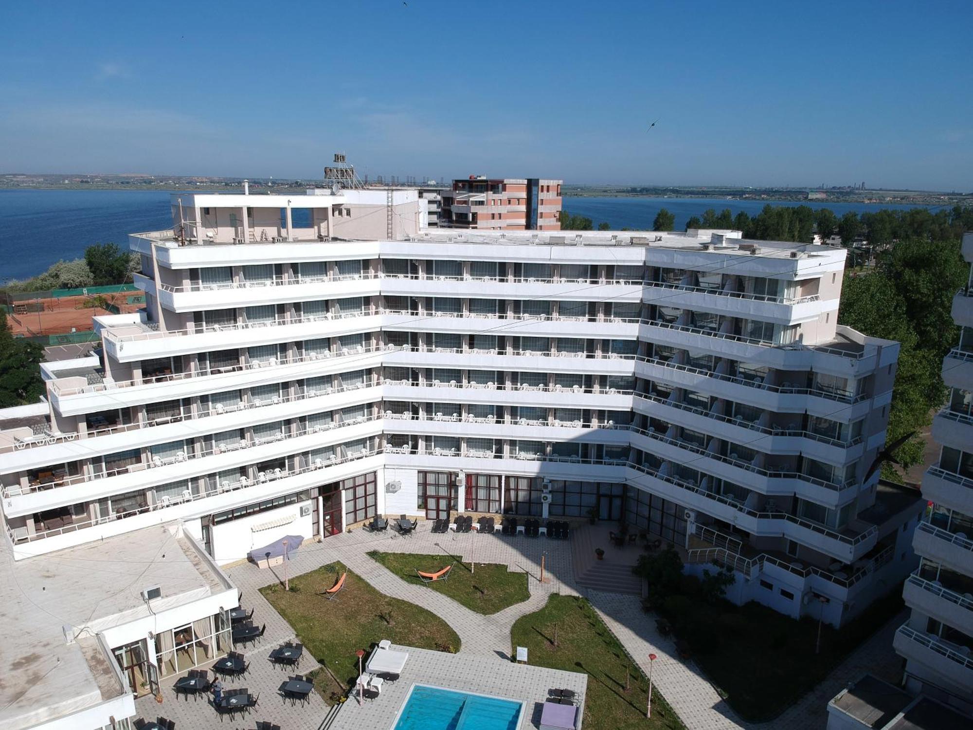 Hotel Ambasador Mamaia Exterior photo